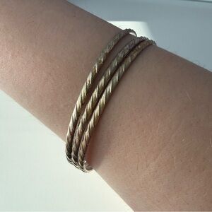 Set of 3 textured gold tone bracelet bangles